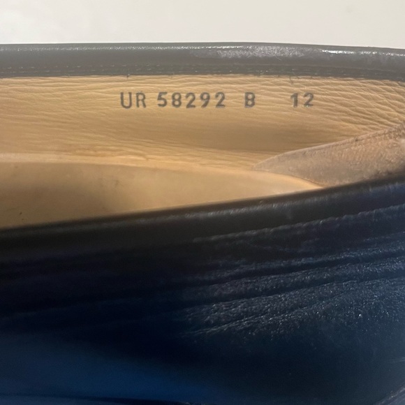 Salvatore Ferragamo size 12 - Picture 5 of 6